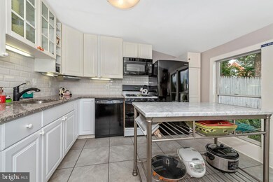 18 S Virginia Ave, Brunswick, MD 21716 - photo 5