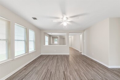 29411 Legends Hill Dr, Spring, TX 77386 - photo 7