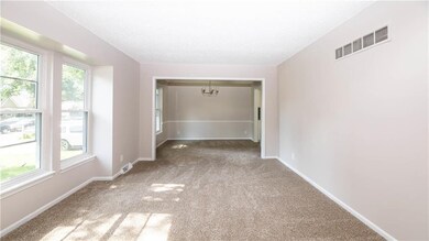 7732 Westgate Dr, Shawnee, KS 66216 - photo 5