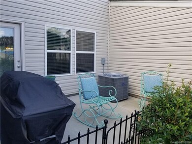 105 Brookshire Ln unit E, Statesville, NC 28677 - photo 5