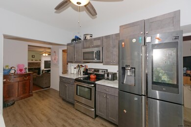 23 May St, Rensselaer, NY 12144 - photo 4