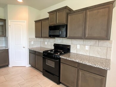 397 Lake Line Dr, Alvin, TX 77511 - photo 6