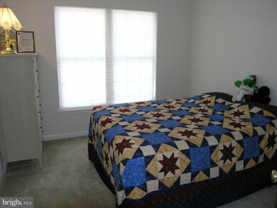 42707 Newcomer Terrace, Chantilly, VA 20152 - photo 5