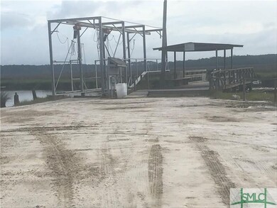 Saltwater boat hoist, boat ramp, dock & floating d