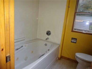 517 Raub St, Easton, PA 18042 - photo 5