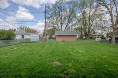 3 Back Yard View_