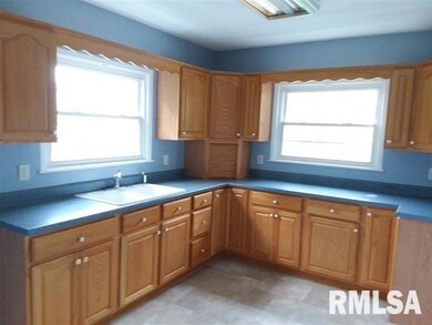 6259 Northwest Blvd, Davenport, IA 52806 - photo 3