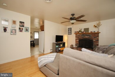 5876 Mineral Hill Rd, Sykesville, MD 21784 - photo 5