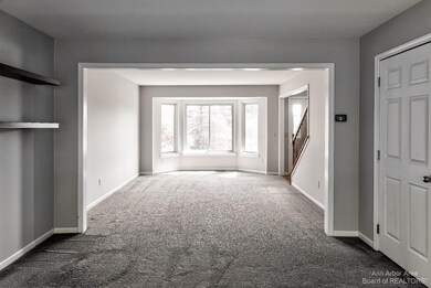 2676 Chateau Ct, Ann Arbor, MI 48103 - photo 5