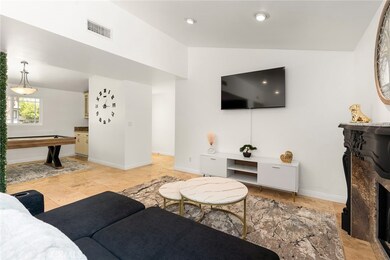 20300 Oxnard St, Woodland Hills, CA 91367 - photo 2