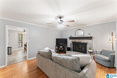 2069 Phillips Cir, Leeds, AL 35094 - photo 2