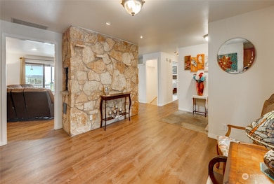 829 SE Adams Ave, Chehalis, WA 98532 - photo 5