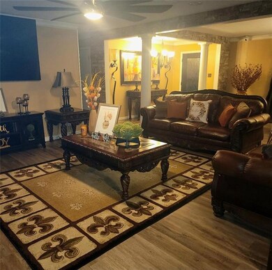 211 Arrow Head Dr, Pineville, LA 71360 - photo 3