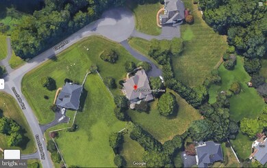 12376 Clareth Dr, Herndon, VA 20171 - photo 3