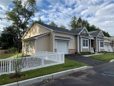 200 Granite St unit 1, Warwick, RI 02886 - photo 4