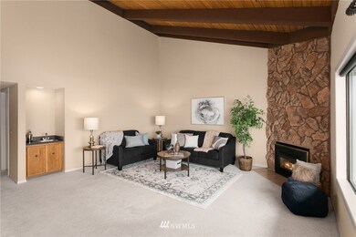 28303 Sound View Dr S unit 405, Des Moines, WA 98198 - photo 6