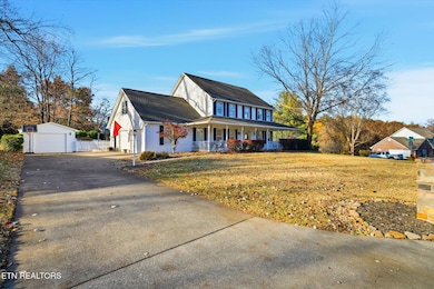 717 Oxford Hills Dr, Maryville, TN 37803 - photo 2