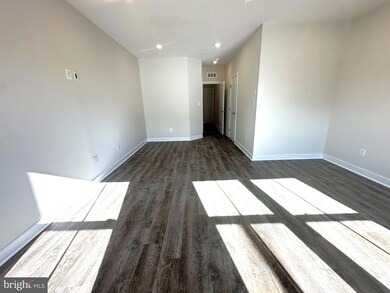 13246 Woodland Park Rd unit 4G, Herndon, VA 20171 - photo 6