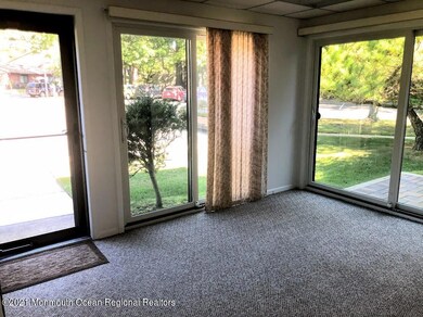 37 Western Reach, Red Bank, NJ 07701 - photo 3