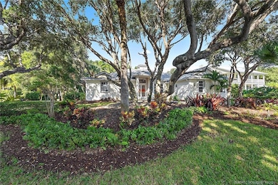 1418 NE Oak Bluff Ln, Jensen Beach, FL 34957 - photo 4