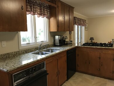 46 Cross St, Norton, MA 02766 - photo 4