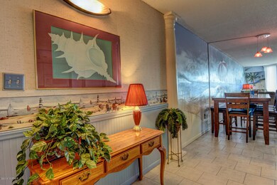 1107 St Regis