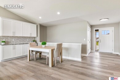 2814 S Creek Rd, Lincoln, NE 68516 - photo 2