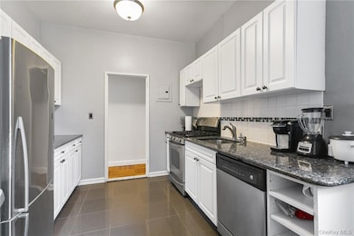Rosewood unit 1T, Yonkers, NY 10701 - photo 7