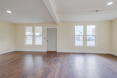 1410 Fannin St, Columbus, TX 78934 - photo 2