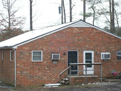End building which contains 4 apartments. 2 on the