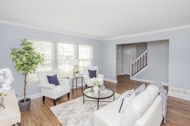 1704OakLeafLane-3