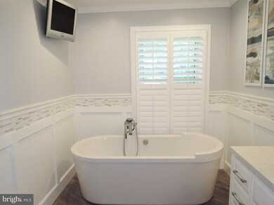 224 Compass Rd, Essex, MD 21221 - photo 3