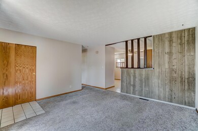 1242 Zebulon Ave, Columbus, OH 43224 - photo 5