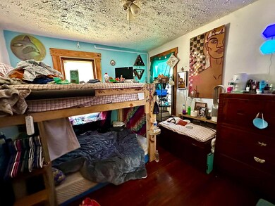 258 E Maynard (4)