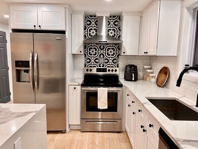 259 Cordaville Rd, Southborough, MA 01772 - photo 3