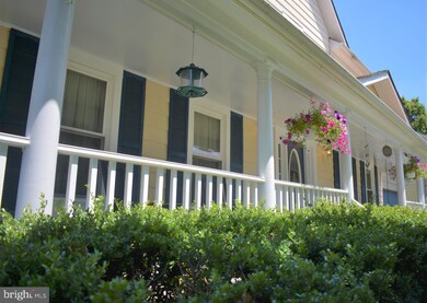 13506 Springhaven Dr, Fairfax, VA 22033 - photo 6