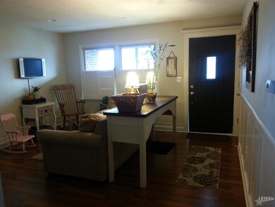 402 W Washington St, Monroe, IN 46772 - photo 3