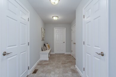 22 Weatherstone Rd unit Lot 88-10, Litchfield, NH 03052 - photo 7