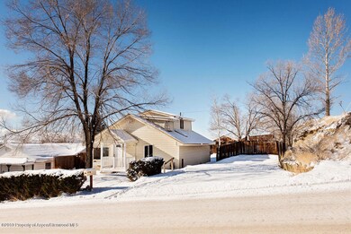 826 Colorado St, Craig, CO 81625 - photo 2