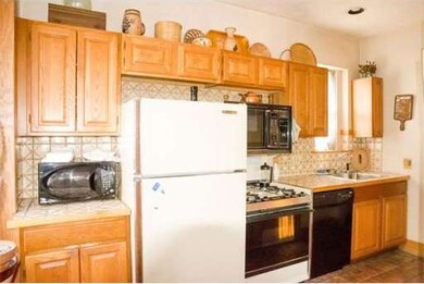 1915 Beacon St unit 2, Brookline, MA 02445 - photo 4