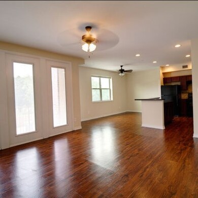 Unfurnished living room with recessed lighting, da