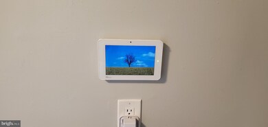 512 Cedarleaf Ave, Capitol Heights, MD 20743 - photo 6