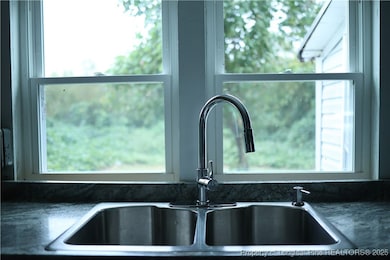 64 Beck St, Red Springs, NC 28377 - photo 7