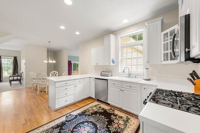 8 Hunter Mill Way, Londonderry, NH 03053 - photo 6