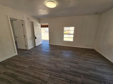 1103 Monroe Ave, Alamogordo, NM 88310 - photo 6