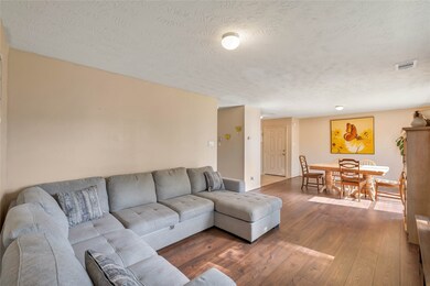 8421 Bertwood St, Houston, TX 77016 - photo 6