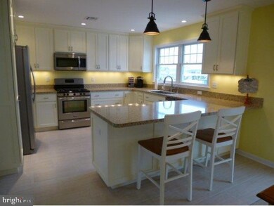 68 Florence Ln, Manahawkin, NJ 08050 - photo 5