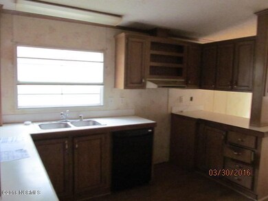 937 Grove Cir NW, Ocean Isle Beach, NC 28469 - photo 3