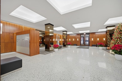 535 N Michigan Ave unit 1210, Chicago, IL 60611 - photo 5