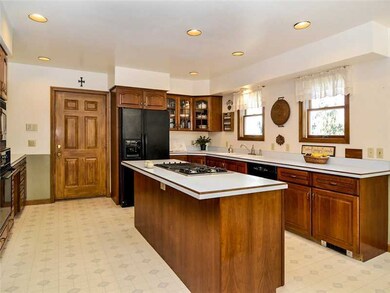 54 Sleepy Hollow Rd, Tiverton, RI 02878 - photo 7